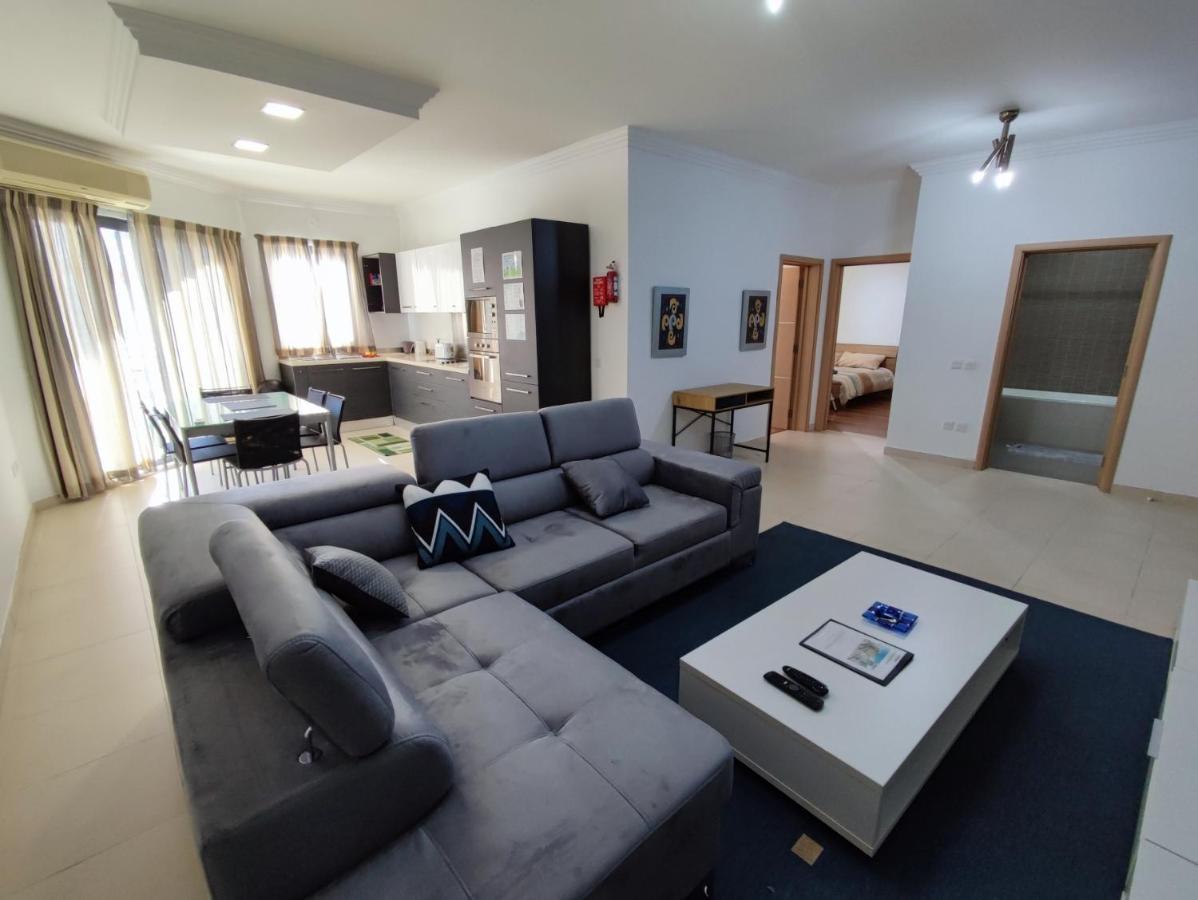 4Th Floor Apartment In Tigne Sliema Ngoại thất bức ảnh