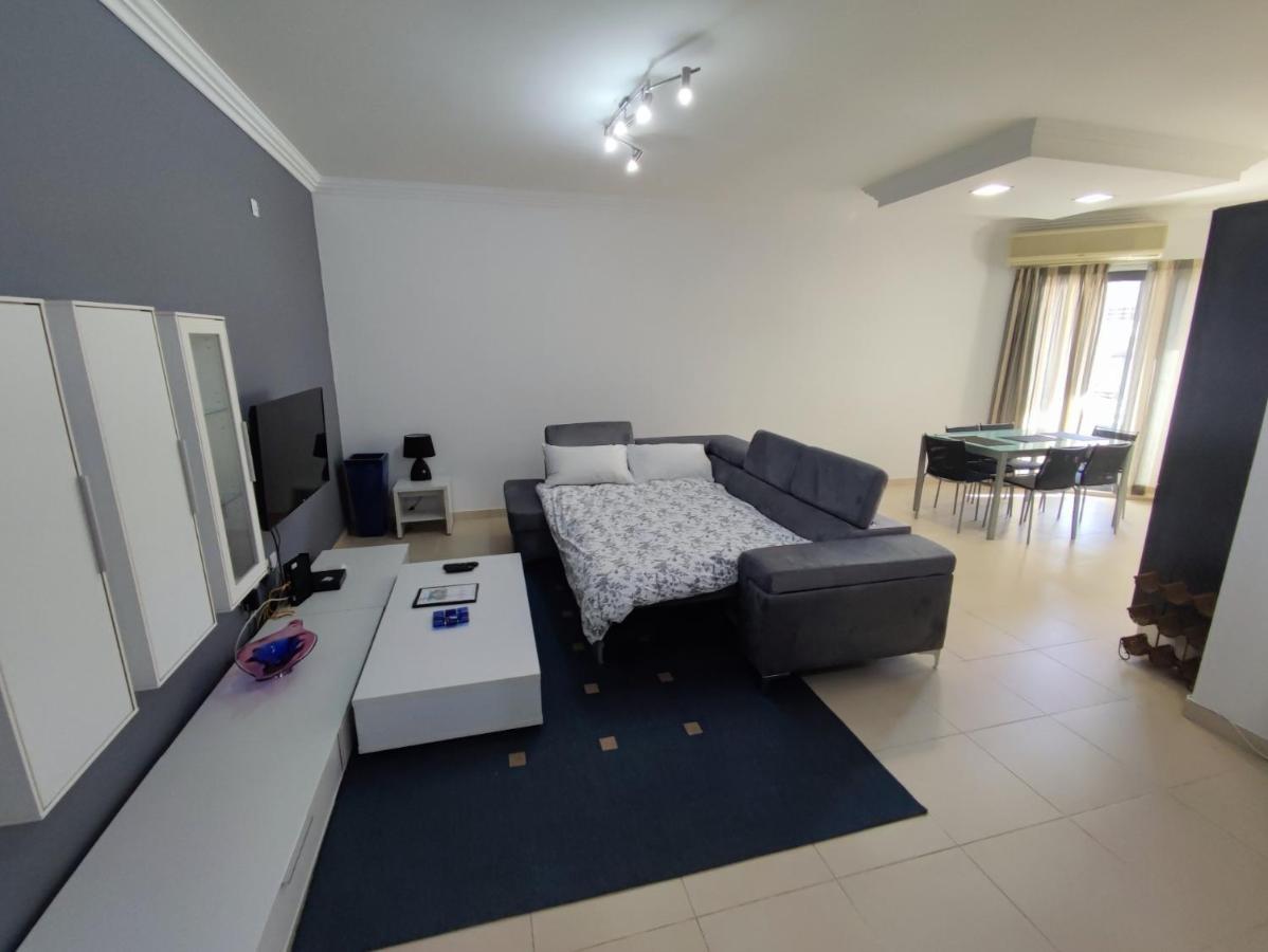 4Th Floor Apartment In Tigne Sliema Ngoại thất bức ảnh